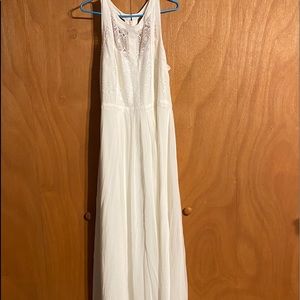 White dress size 20